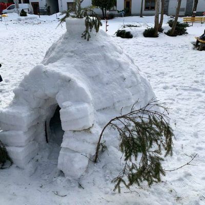 Wir bauen ein Iglu